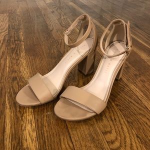KELLY & KATIE Classic Nude Block Heel